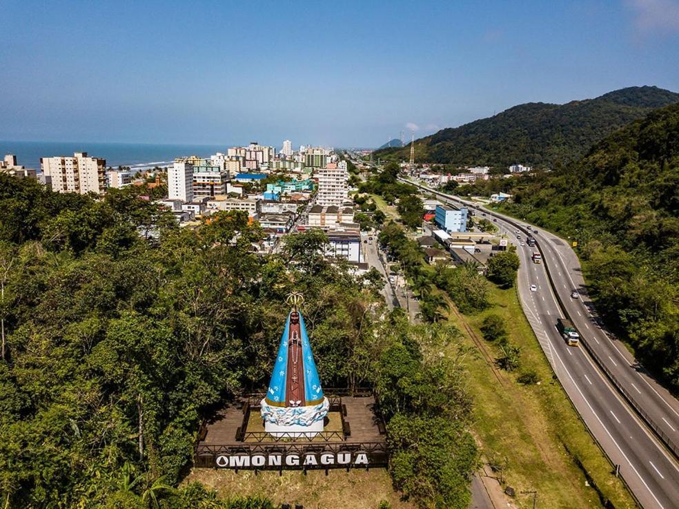 Prx A Praia Com Piscina Mongaguá Eksteriør billede